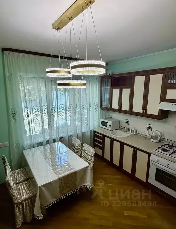 Дом в Крым, Ялта ул. Сеченова, 6 (100 м) - Фото 1