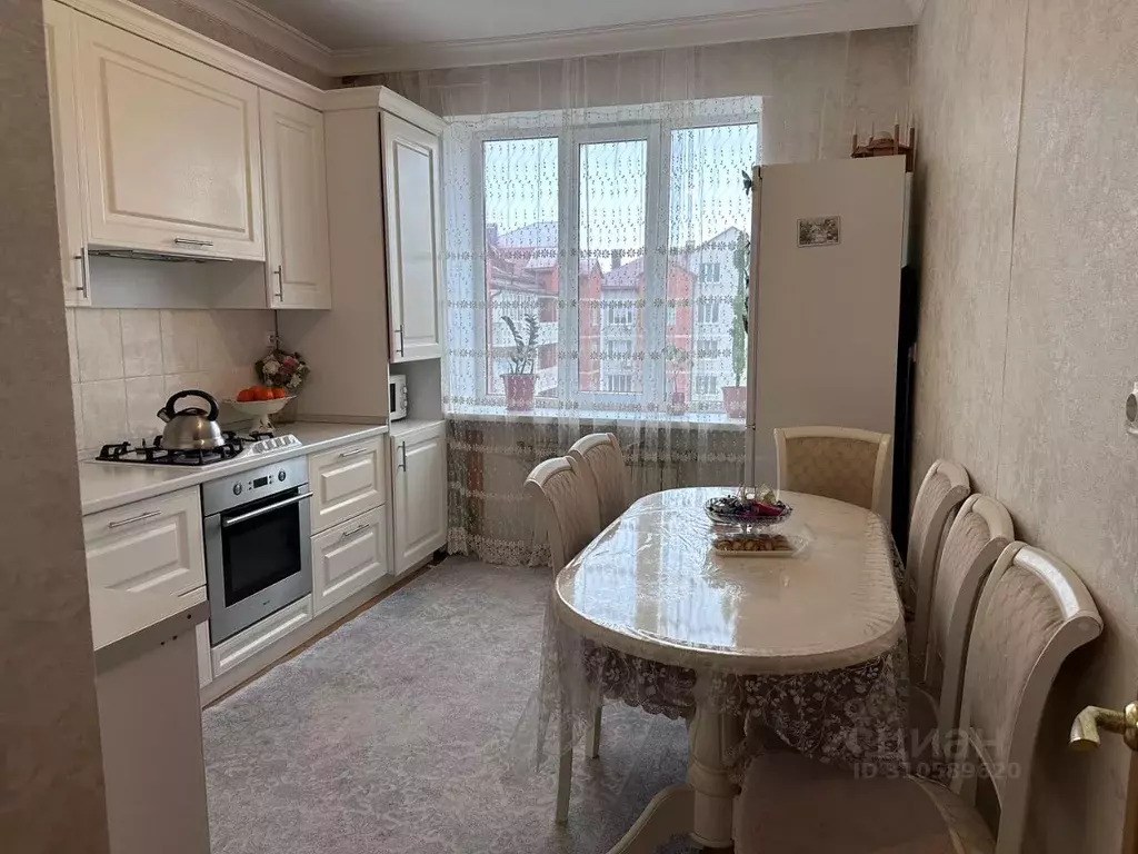 3-к кв. Дагестан, Каспийск ул. Каспийская, 8В (92.0 м) - Фото 1