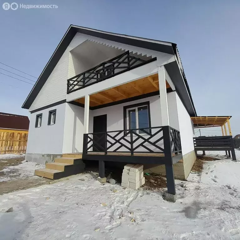 Дом в Урик, Светлая улица (150 м) - Фото 2