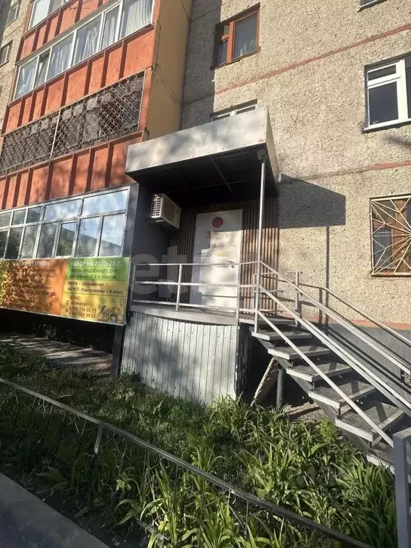 Помещение свободного назначения в Тюменская область, Тюмень Ямская ... - Фото 1