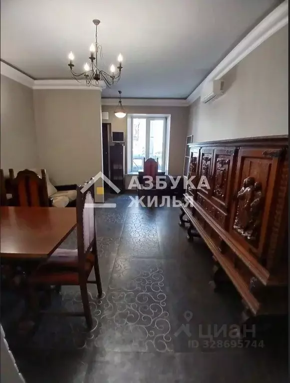Офис в Астраханская область, Астрахань ул. Куйбышева, 63 (30 м) - Фото 1
