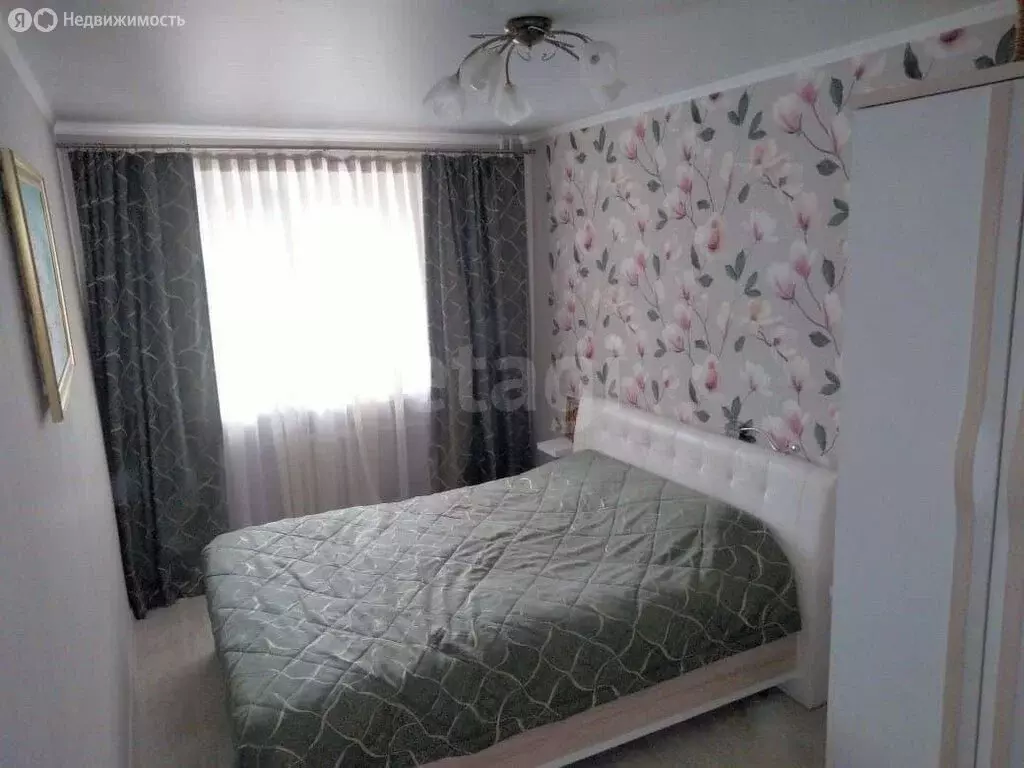 3-комнатная квартира: Калининград, улица Потёмкина, 7 (75 м) - Фото 0