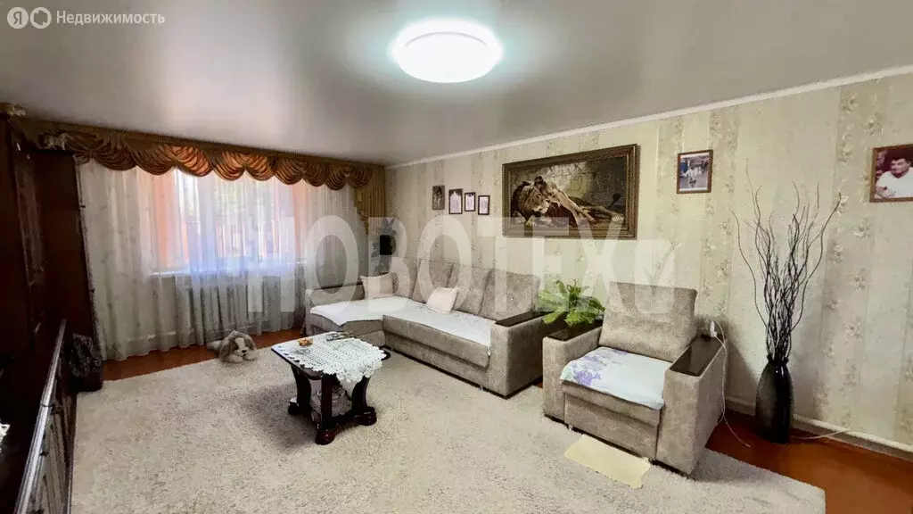 Дом в Крымск, улица Маршала Гречко (160 м) - Фото 0