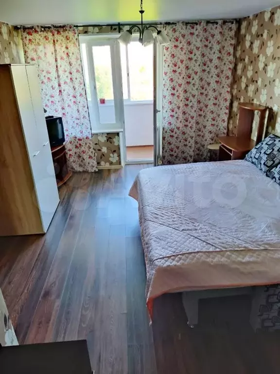1-к. квартира, 45 м, 7/16 эт. - Фото 1