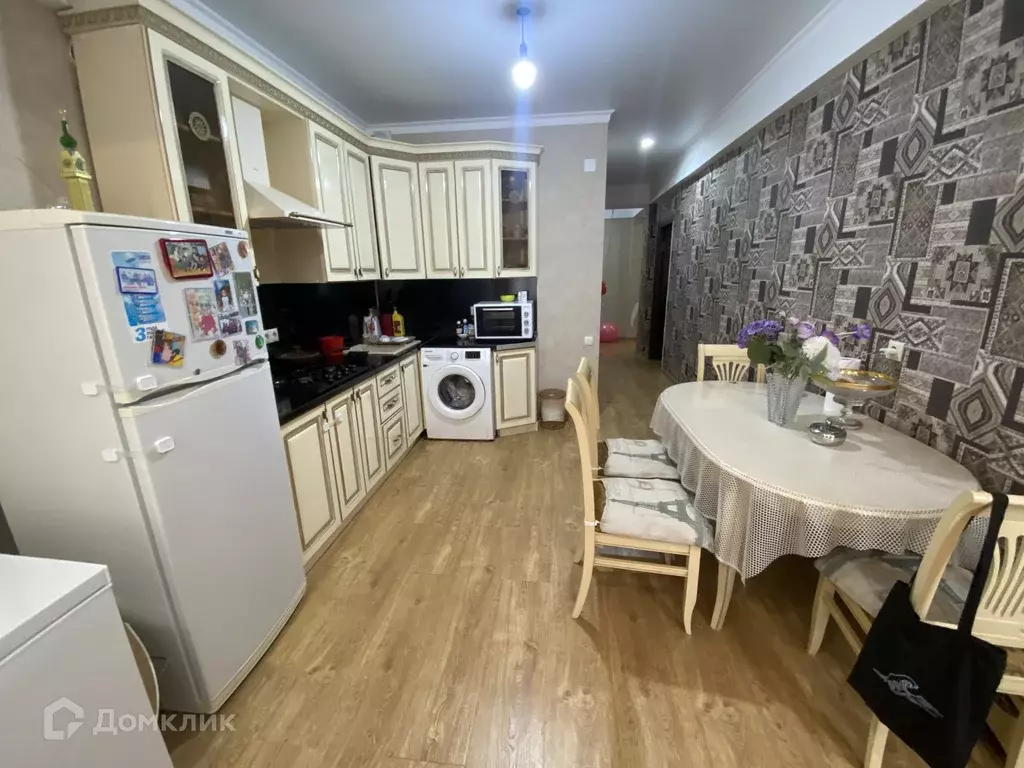 Продаётся 2-к квартира, 76 м - Фото 1