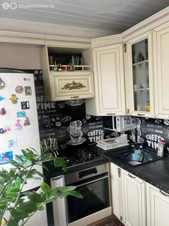 3-комнатная квартира: Дмитров, микрорайон имени А.М. Маркова, 25 (52.2 ... - Фото 2