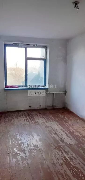 3-к кв. Крым, Сакский район, с. Зерновое ул. Спортивная, 13 (67.0 м) - Фото 1