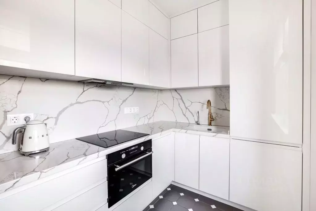 3-к кв. Москва Цимлянская ул., 3к1 (65.8 м) - Фото 1