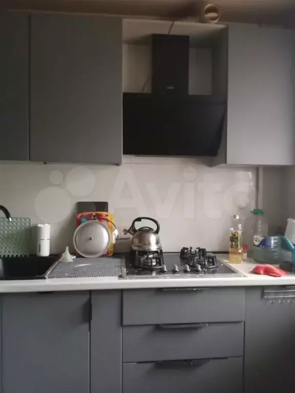 1-к. квартира, 40 м, 1/10 эт. - Фото 0