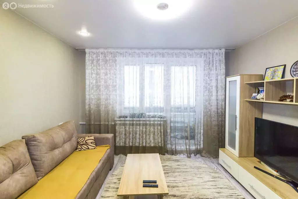 2-комнатная квартира: Набережные Челны, улица Татарстан, 25/117 (42.9 ... - Фото 1