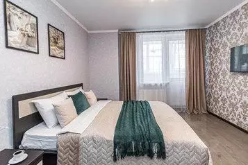 2-к кв. Краснодарский край, Краснодар ул. Селезнева, 4/13к2 (75.0 м) - Фото 0