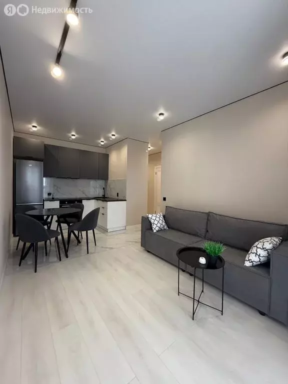 1-комнатная квартира: Тамбов, Запрудная улица, 8 (42.3 м) - Фото 2