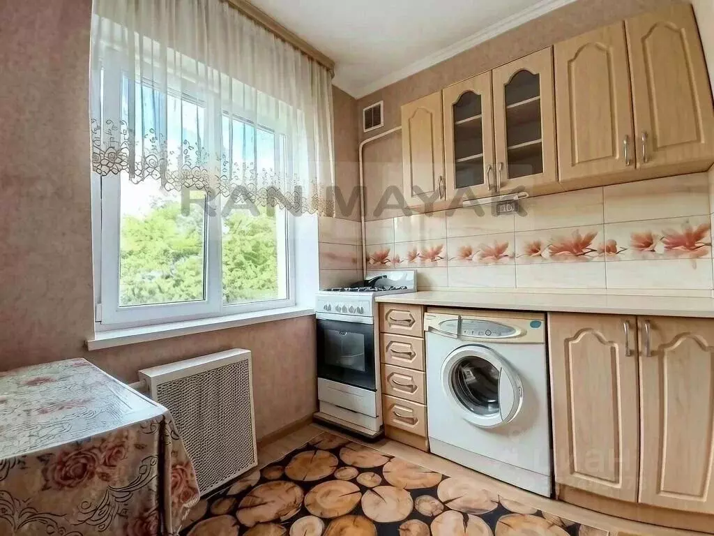 2-к кв. Адыгея, Майкоп ул. Димитрова, 23 (44.0 м) - Фото 1