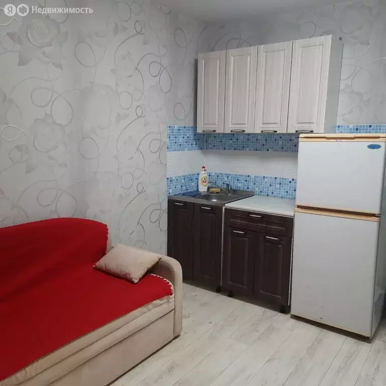 Квартира-студия: Кемерово, Ленинградский проспект, 24 (17 м) - Фото 1