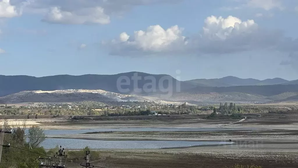 Участок в Крым, Белогорск Дружба-Тайган СПК,  (4.0 сот.) - Фото 1