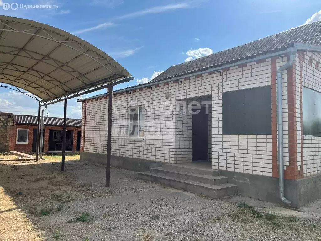 Дом в Элиста, улица Геодезистов (150 м) - Фото 2