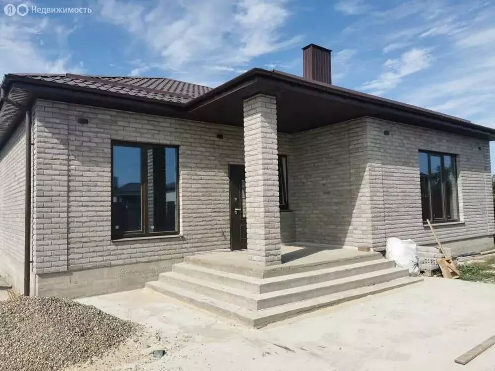 Дом в хутор Нижняя Гостагайка, Десантная улица (120 м) - Фото 0