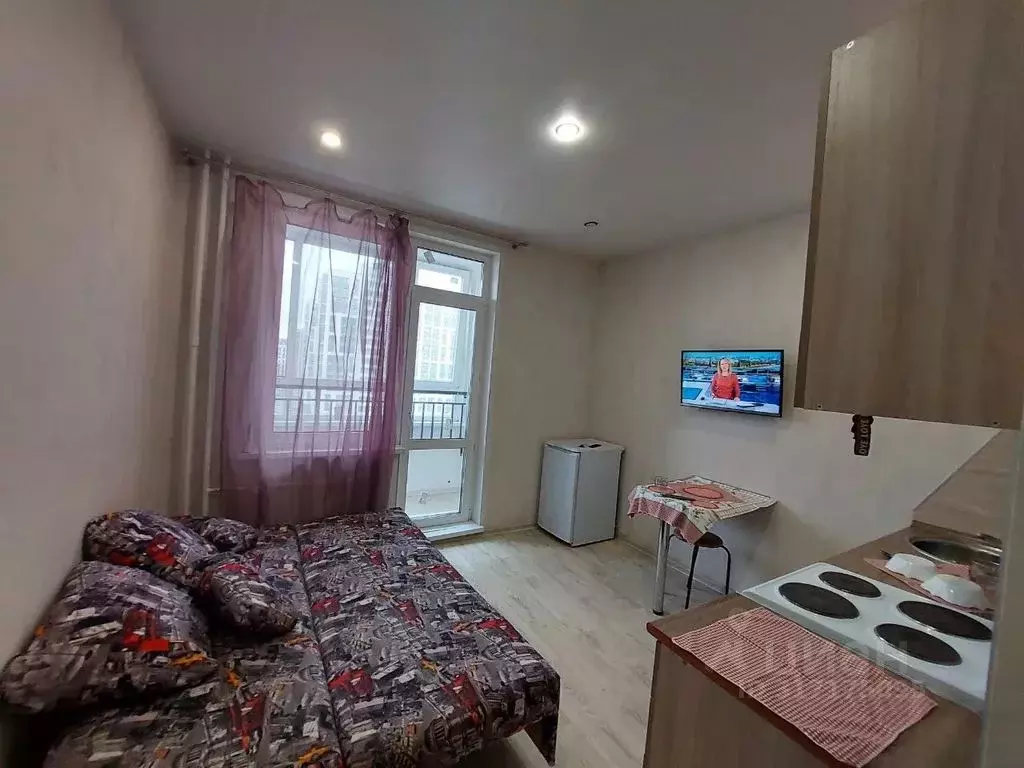 Студия Тюменская область, Тюмень ул. Фармана Салманова, 26 (22.0 м) - Фото 0