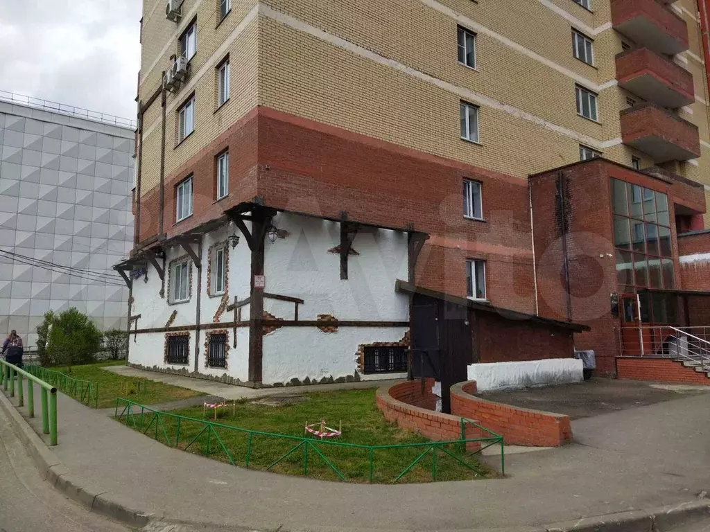 Продам помещение свободного назначения, 882 м - Фото 0