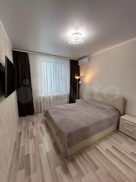 2-к. квартира, 54 м, 7/17 эт. - Фото 0