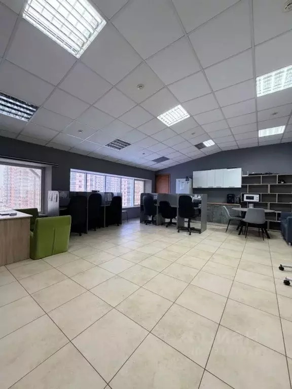 Офис в Краснодарский край, Краснодар Центральный мкр, ул. Кирова, 141 ... - Фото 0