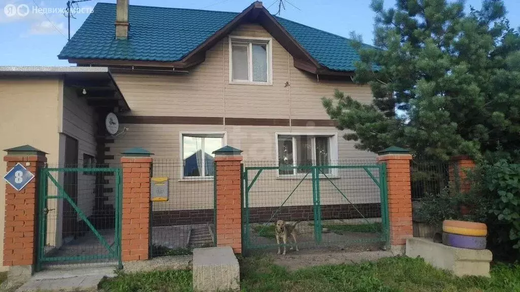 Дом в Кемерово, улица Минина и Пожарского (150 м) - Фото 1