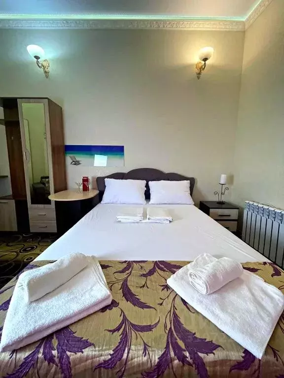 Комната Крым, Феодосия ул. Мокроуса, 5 - Фото 1