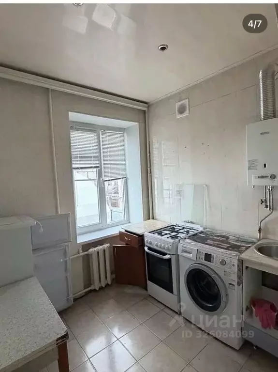 2-к кв. Северная Осетия, Владикавказ ул. Грибоедова, 11 (52.0 м) - Фото 2