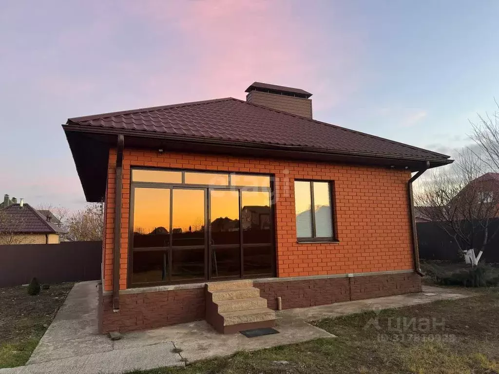 Дом в Белгородская область, Белгородский район, Никольское с/пос, с. ... - Фото 1