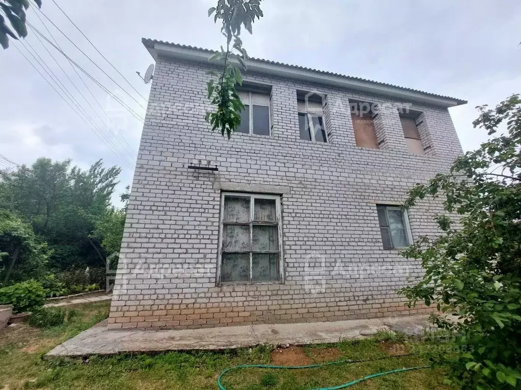 Дом в Волгоградская область, Волгоград Поселок Горная Поляна тер., ул. ... - Фото 1