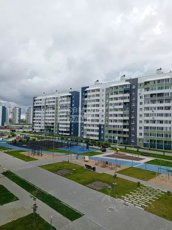 1-к кв. Тюменская область, Тюмень ул. Героев Космоса, 23 (36.0 м) - Фото 1