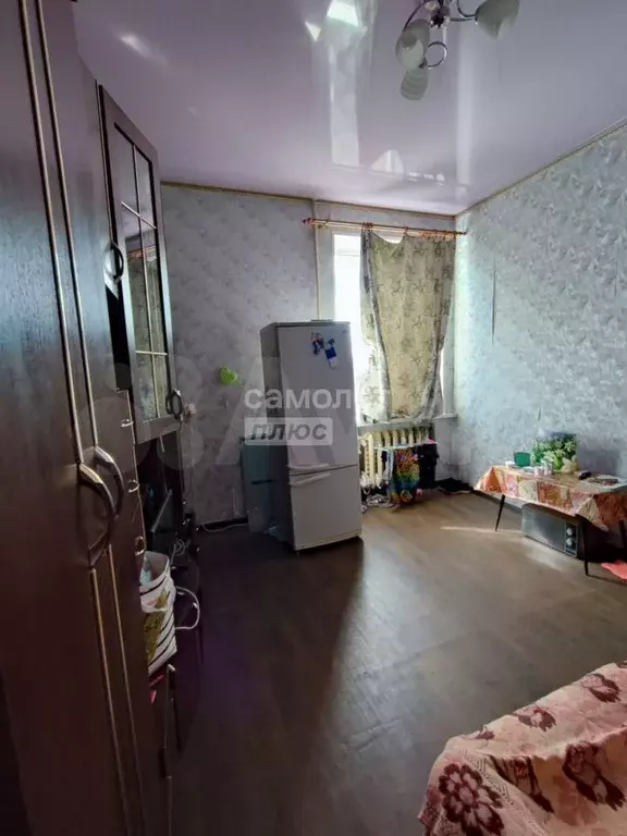 Комната 14,4 м в 3-к., 4/4 эт. - Фото 1