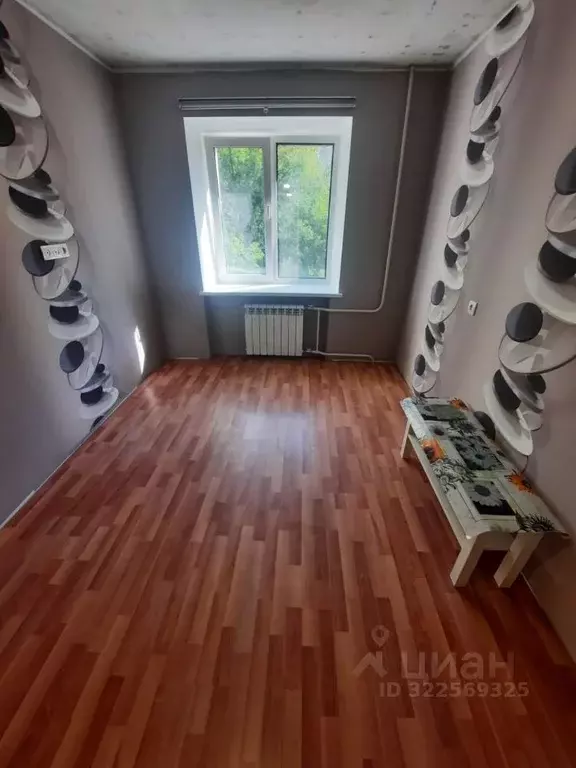 Комната Свердловская область, Екатеринбург пер. Парковый, 12 (12.0 м) - Фото 1