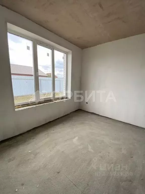 Дом в Тюменская область, Тюмень Микрорайон мыс, ул. Ушакова (130 м) - Фото 1