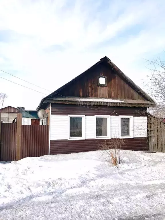 Дом в Иркутская область, Зима ул. Бограда (58 м) - Фото 0