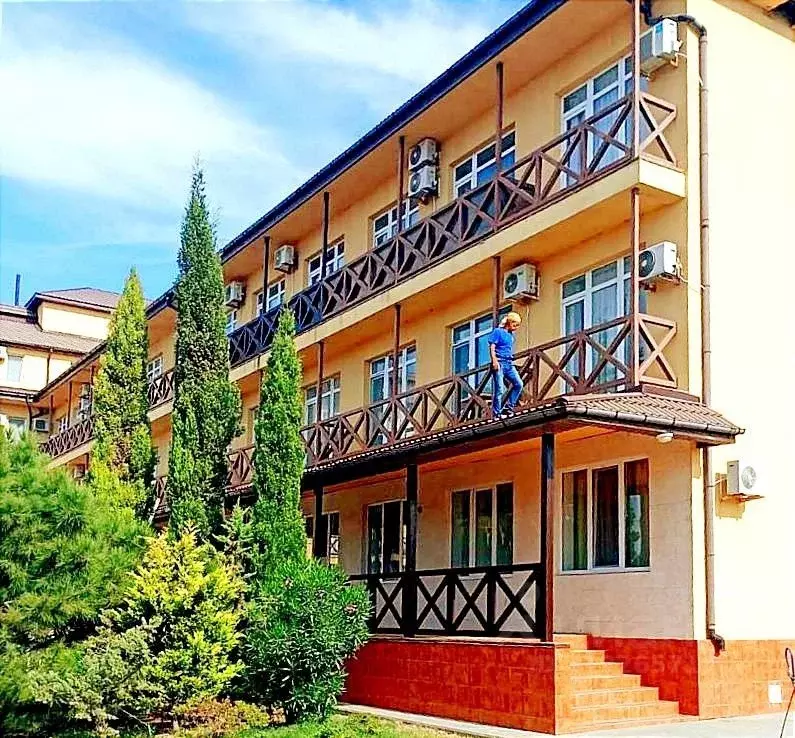 Студия Крым, Черноморское пгт ул. Сигнальная, 30Ас8 (39.3 м) - Фото 0
