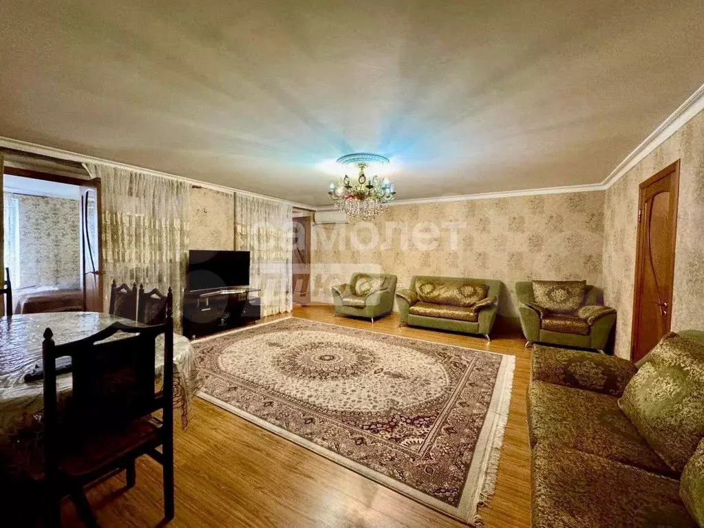 4-к. квартира, 94 м, 2/5 эт. - Фото 1