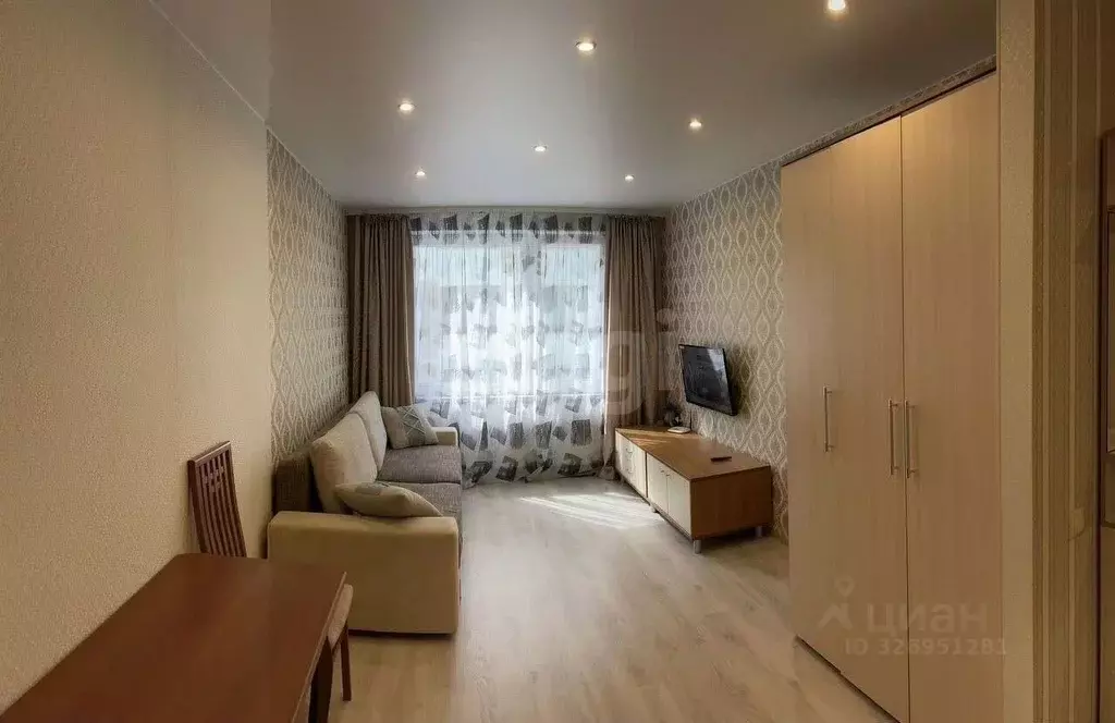 Студия Тюменская область, Тюмень ул. Алексея Сергиенко, 13 (26.0 м) - Фото 1