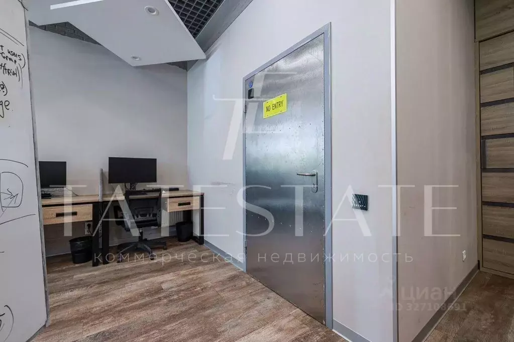 Офис в Татарстан, Казань ул. Алексея Козина, 5 (390 м) - Фото 2