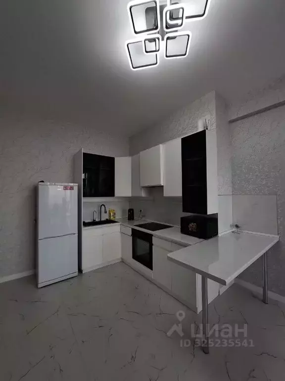 3-к кв. Дагестан, Каспийск просп. Акулиничева, 5 (100.0 м) - Фото 2