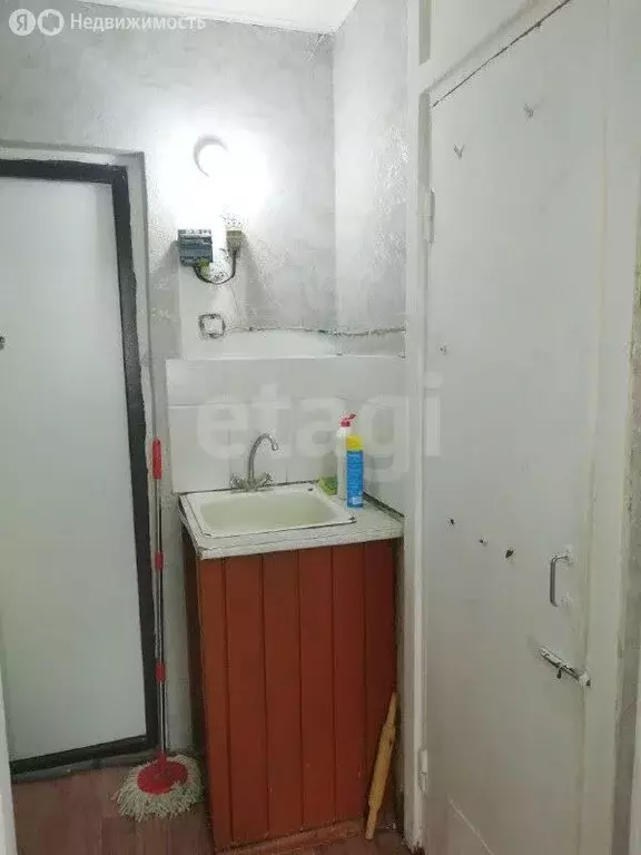 Квартира-студия: Тюмень, улица Газовиков, 18 (26 м) - Фото 1