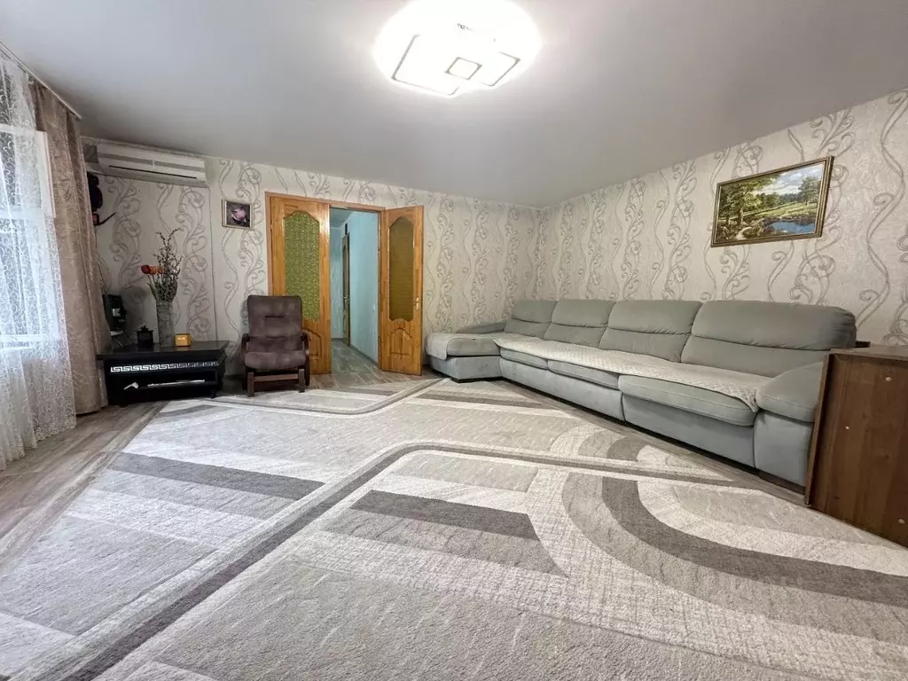 Дом в Астраханская область, Астрахань Староастраханская ул., 17Б (140 ... - Фото 2