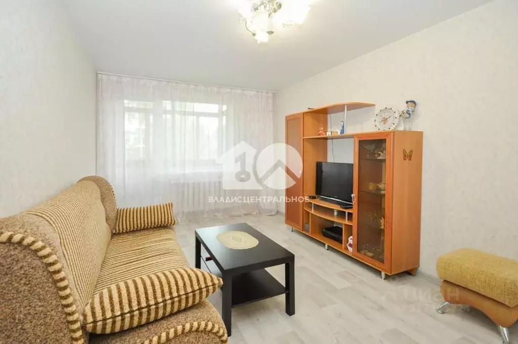 2-к кв. Новосибирская область, Новосибирск ул. Немировича-Данченко, ... - Фото 0