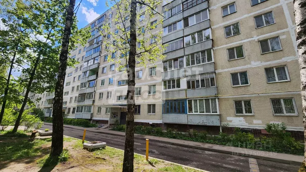 2-к кв. Смоленская область, Смоленск ул. Маршала Соколовского, 13 ... - Фото 1