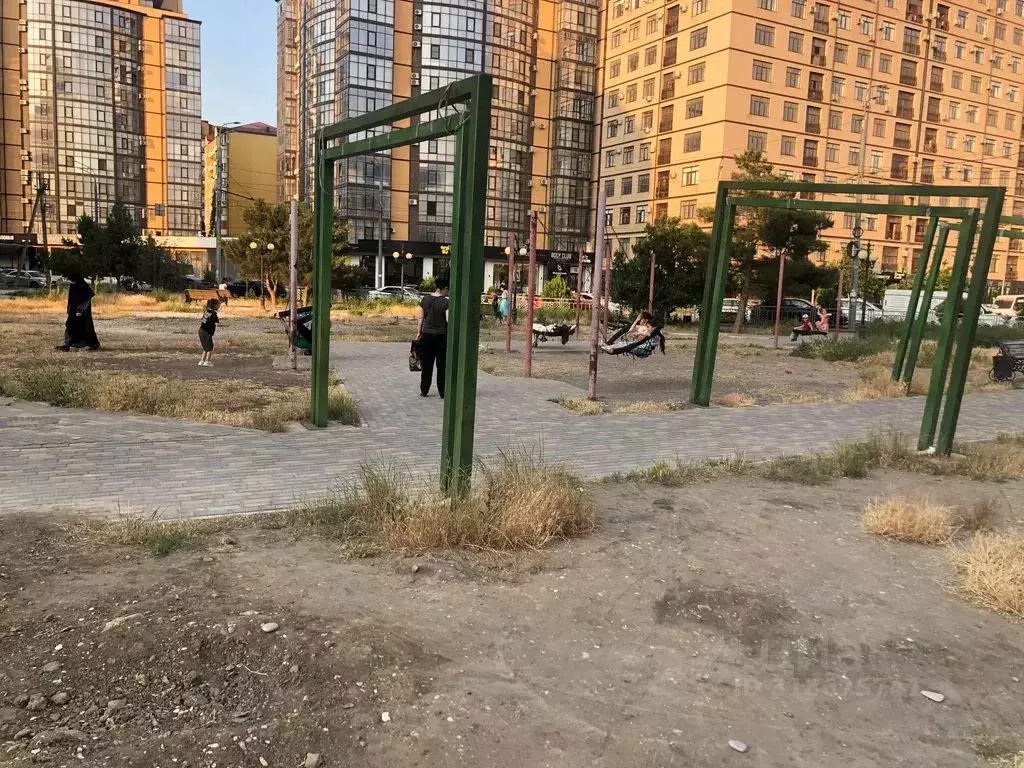 2-к кв. Дагестан, Каспийск просп. Акулиничева, 1 (68.0 м) - Фото 1
