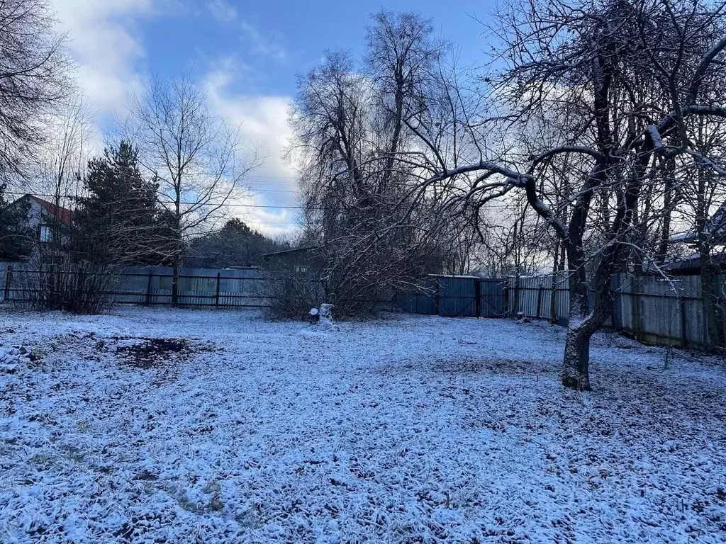 Участок в Московская область, Можайский муниципальный округ, д. ... - Фото 1