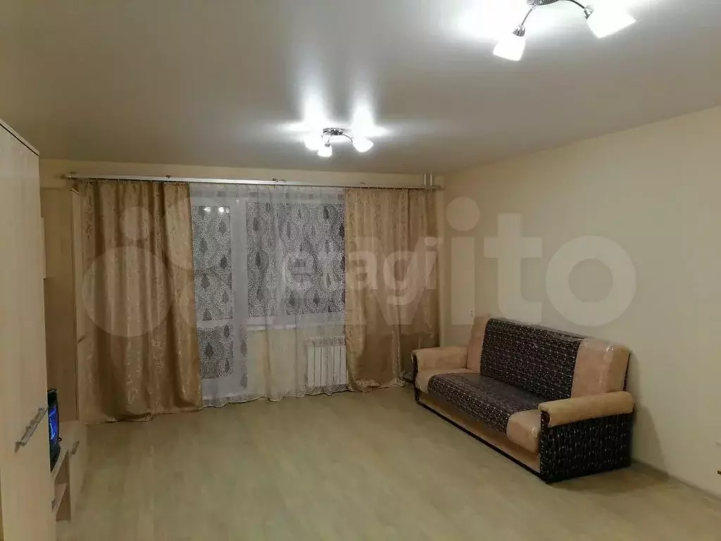 Квартира-студия, 40 м, 3/10 эт. - Фото 1