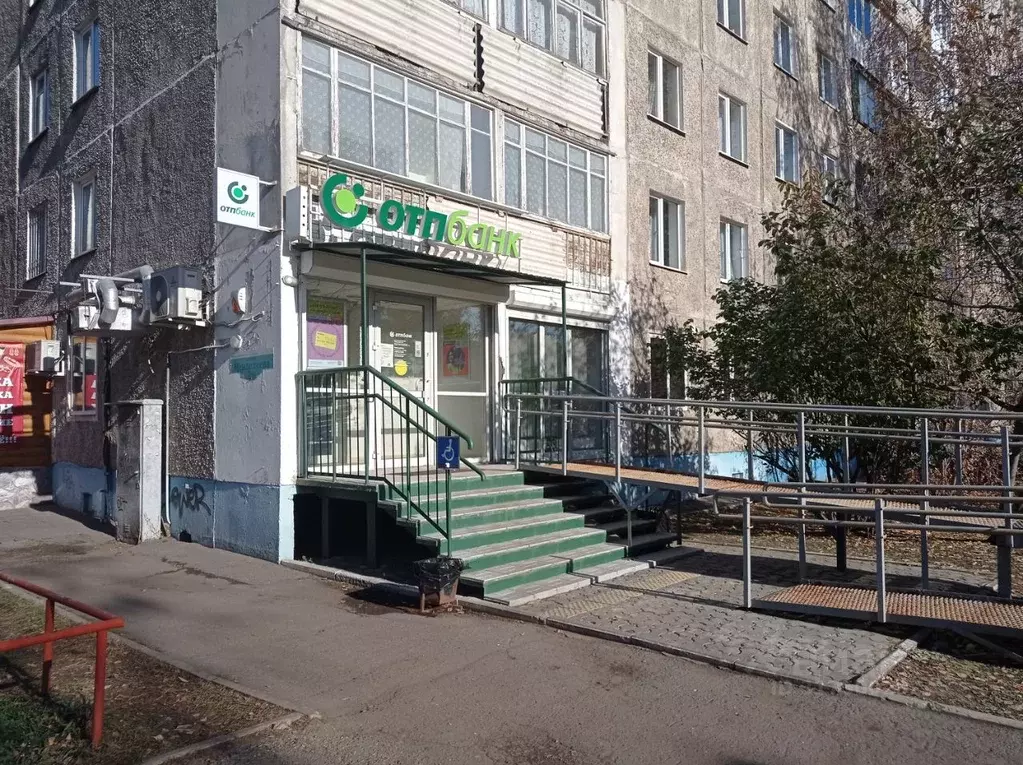 Помещение свободного назначения в Омская область, Омск Заозерный мкр, ... - Фото 0