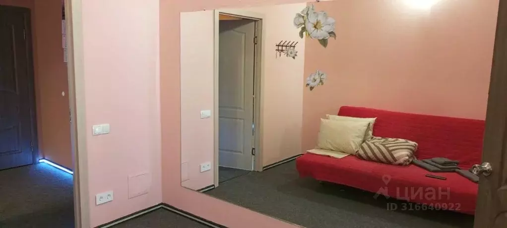 Комната Санкт-Петербург Итальянская ул., 12Е (24.0 м) - Фото 0