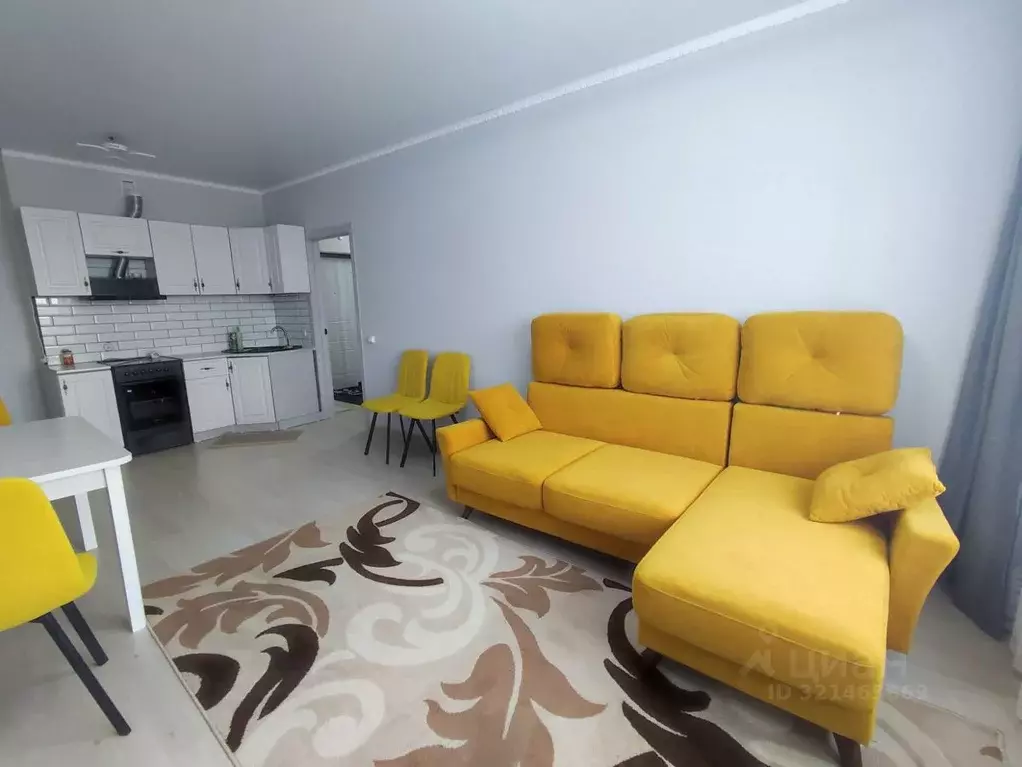 2-к кв. Башкортостан, Уфа ул. Кирова, 130 (54.0 м) - Фото 0